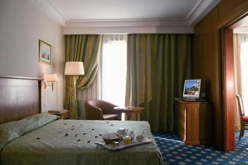 ***** Hotel Concorde Les Berges Du Lac Tunis Tunisia